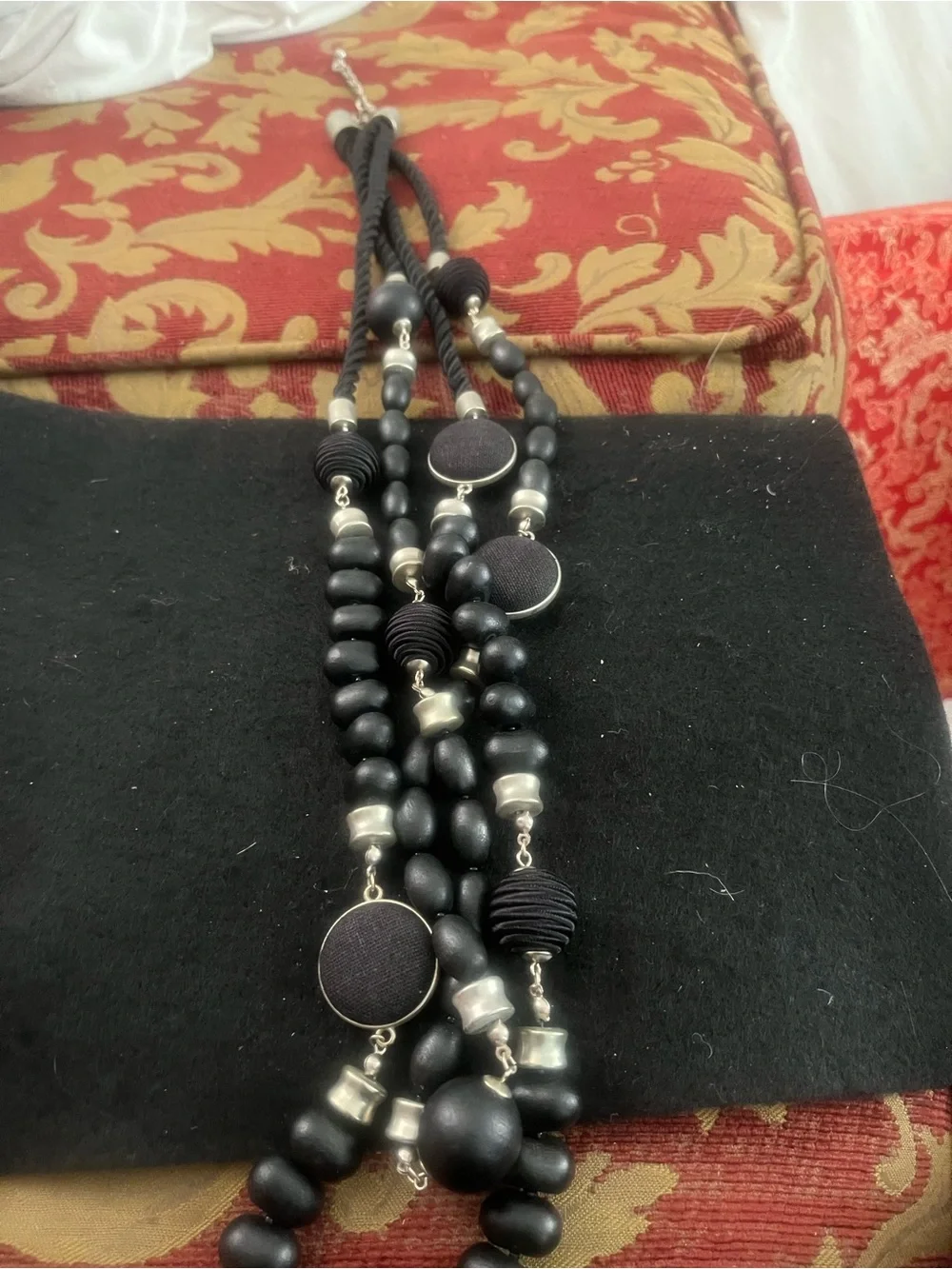 N/A stylish black